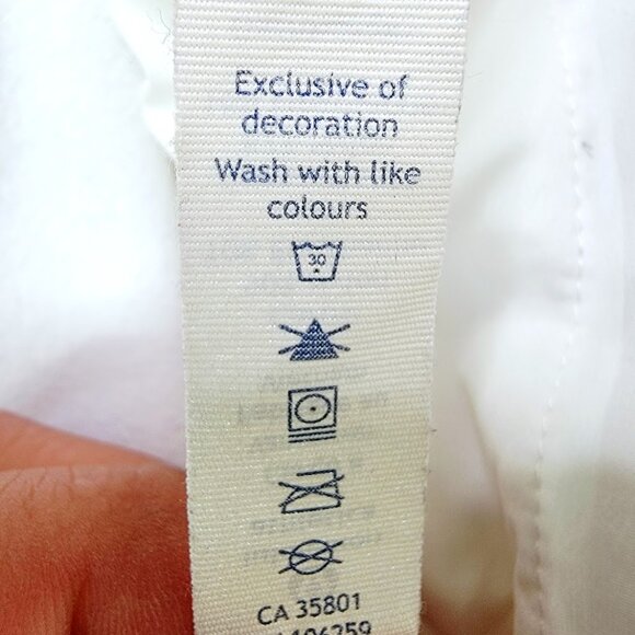 Lululemon Women's White Run For Cold Primaloft Full Zip Puffer Jacket Size 6 - Picture 9 of 10